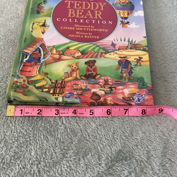 The Teddy Bear Collection Book by Nicola Baxter 96 pages great illustrations - Picture 16 of 16